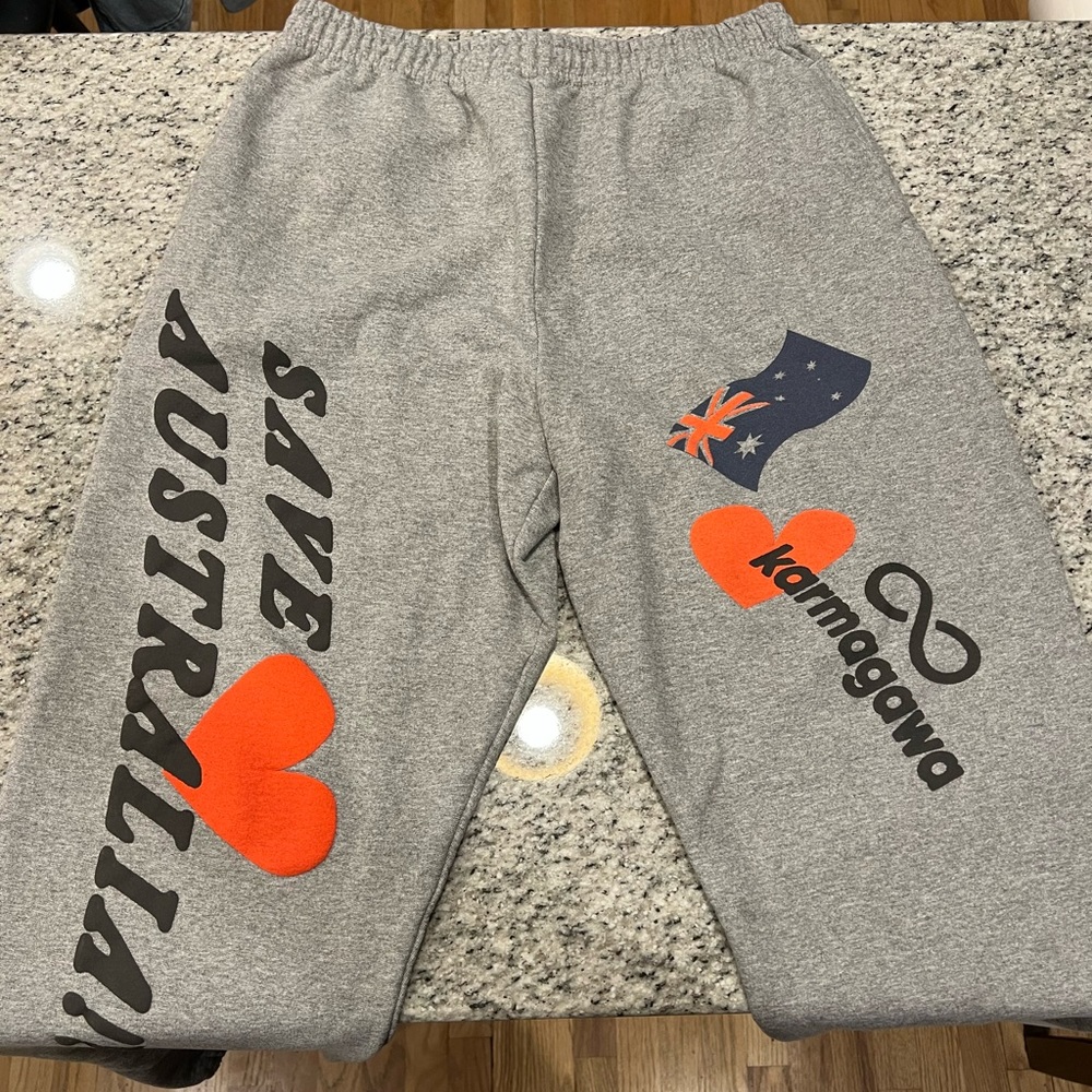 Karmagawa Save Australia Sweatpants